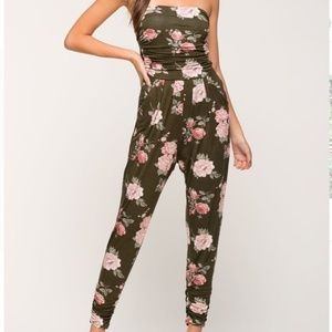 A'gaci Gray Jumpsuit NWT